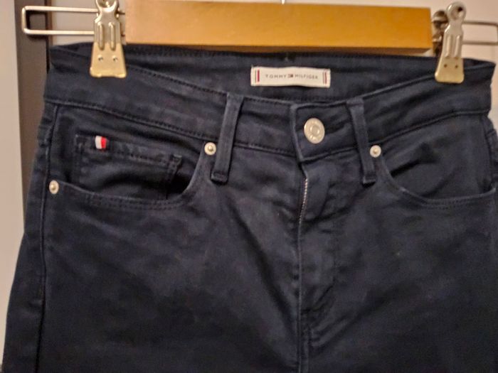Pantalon taille 25(12 ans) tommy hilfiger - photo numéro 4