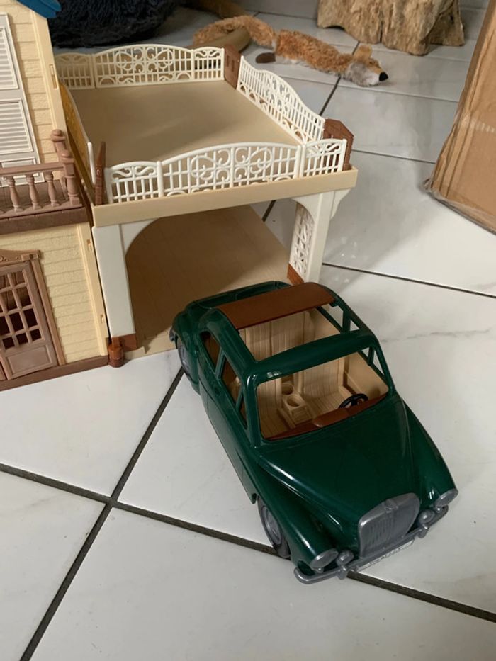 Grande maison Sylvanian avec voiture - photo numéro 4