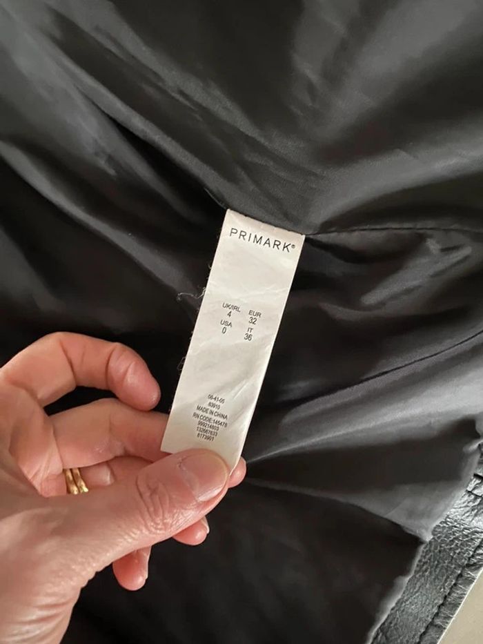 Perfecto noir en simili cuir Primark taille 32 - photo numéro 14