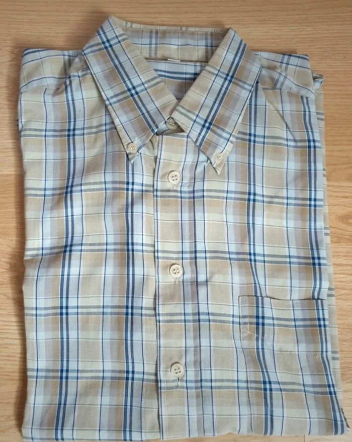 Chemise à carreaux bleu en T.M (TBE) - photo numéro 8