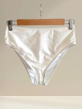 Bas de bikini Pretty Little Thing Taille 38