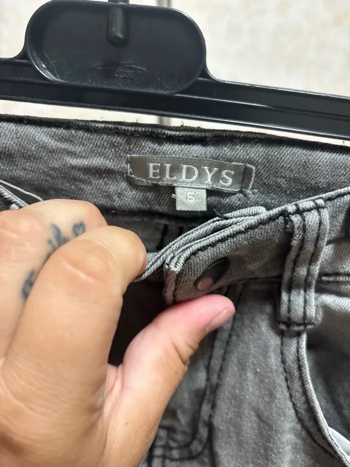 Jeans taille 5ans marque eldys - photo numéro 2