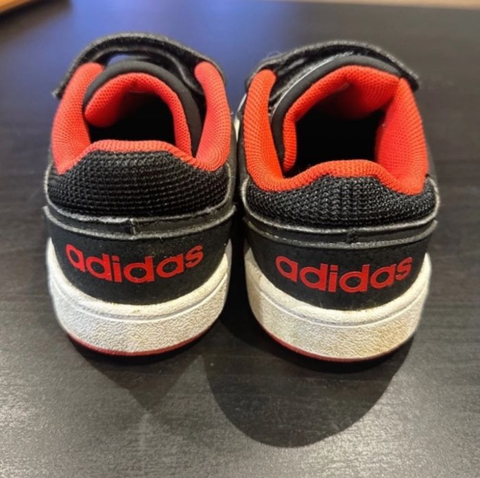 Basket adidas - photo numéro 3