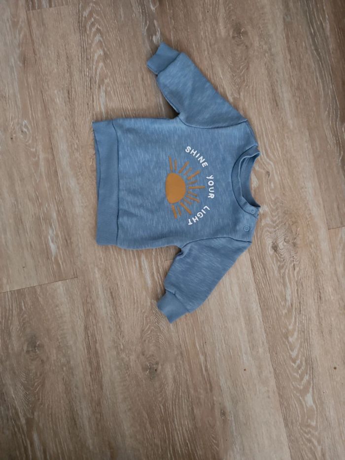 Pull bebe manches longues