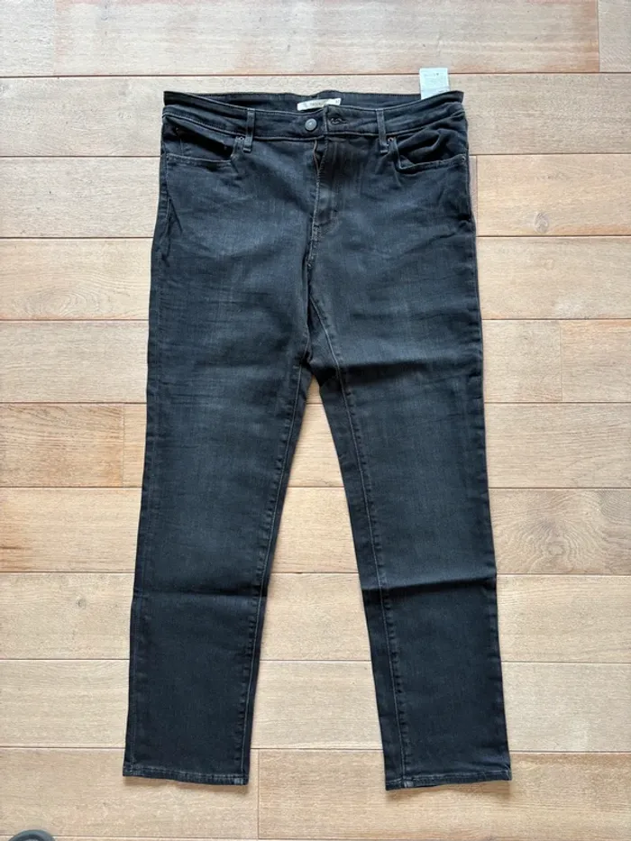 Jean Levi’s femme - 712 Taille 32