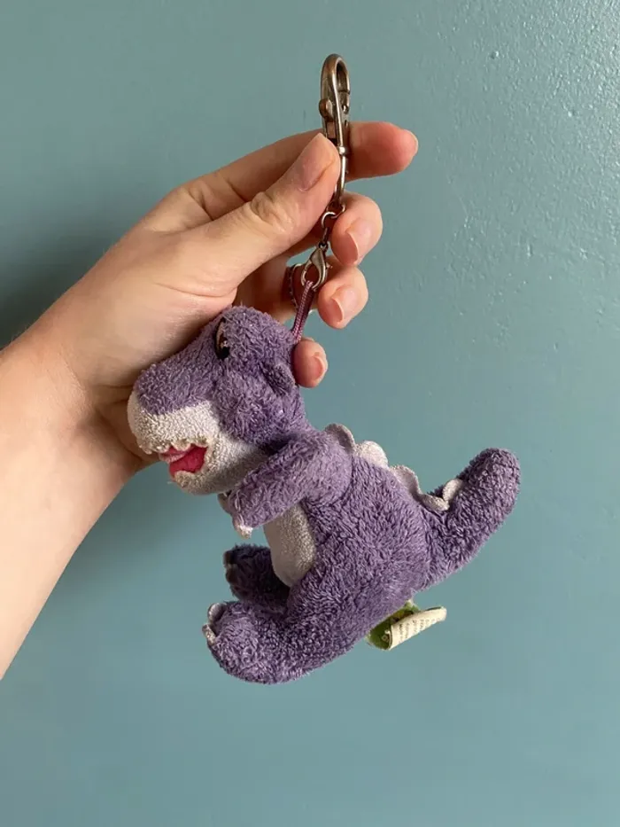 Porte clef peluche petit pied le petit dinosaure et la vallée des merveilles - photo numéro 4
