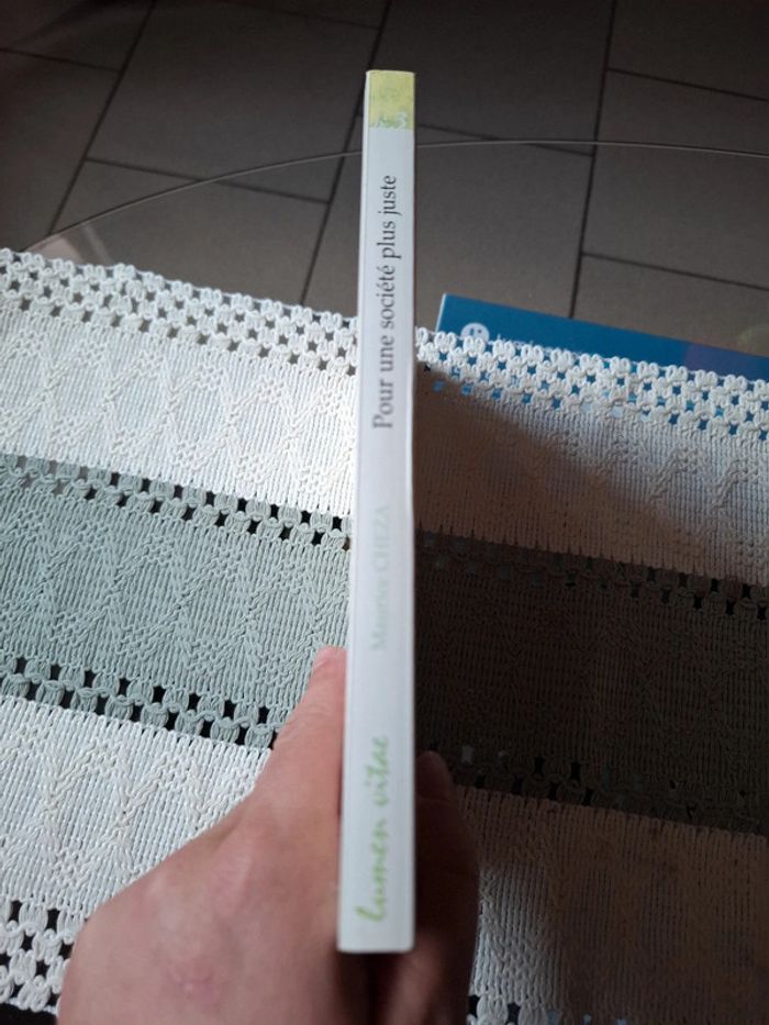 Pour une société plus juste - photo numéro 2