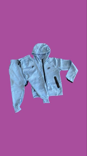 Survêtement garçon  neuf 