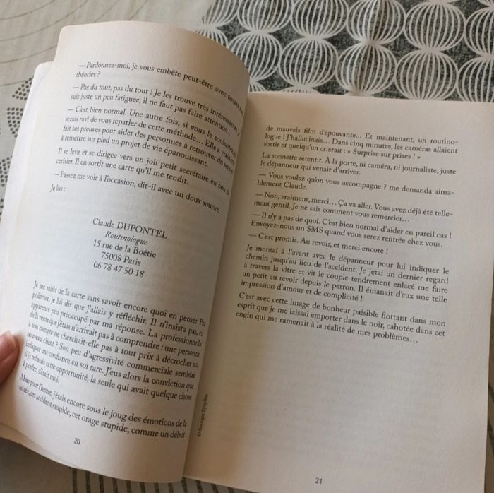 Livre " Ta Deuxième Vie Commence Quand Tu Comprends Que Tu N'en As Qu'une " de Raphaëlle Giordano 💐💙 - photo numéro 3