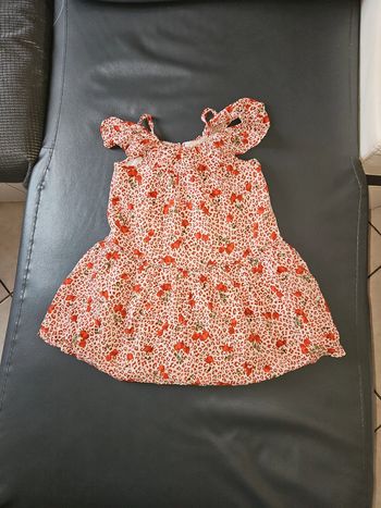 Robe cerise orchestra 4 ans
