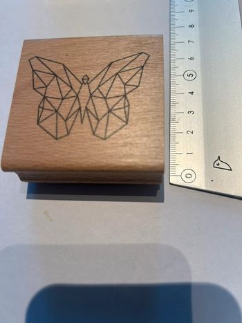 Tampon bois Florilèges design papillon origami