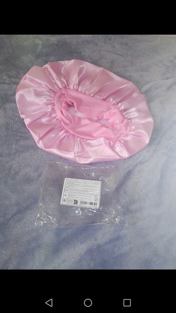 Charlotte pour cheveux en satine, rose, neuf avec emballage d'achat