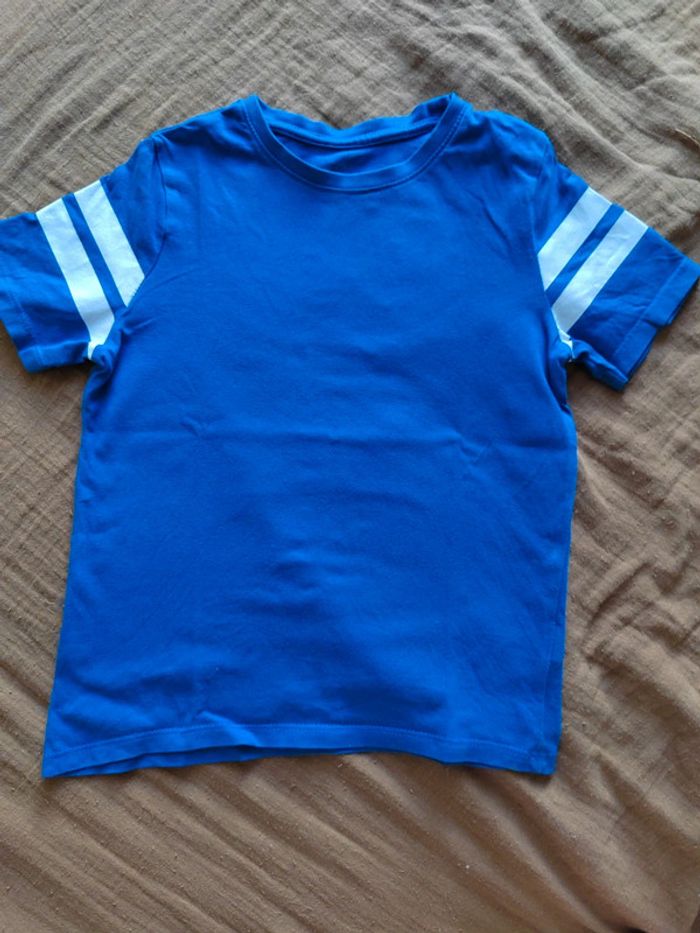 Lot de 4 tee-shirts 6 ans C&A - photo numéro 5
