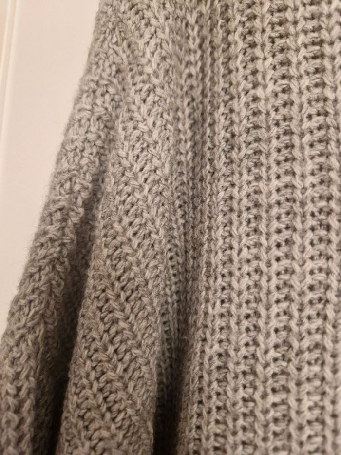 Pull court gris, Outfitbook, TU - photo numéro 2