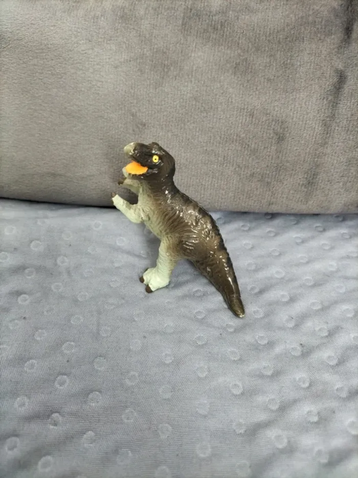 Figurine dinosaure vintage