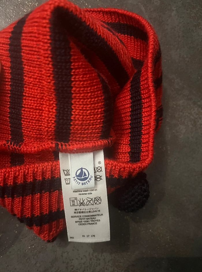Bonnet fille Petit bateau taille 51 rouge et noir avec un noeud - photo numéro 3
