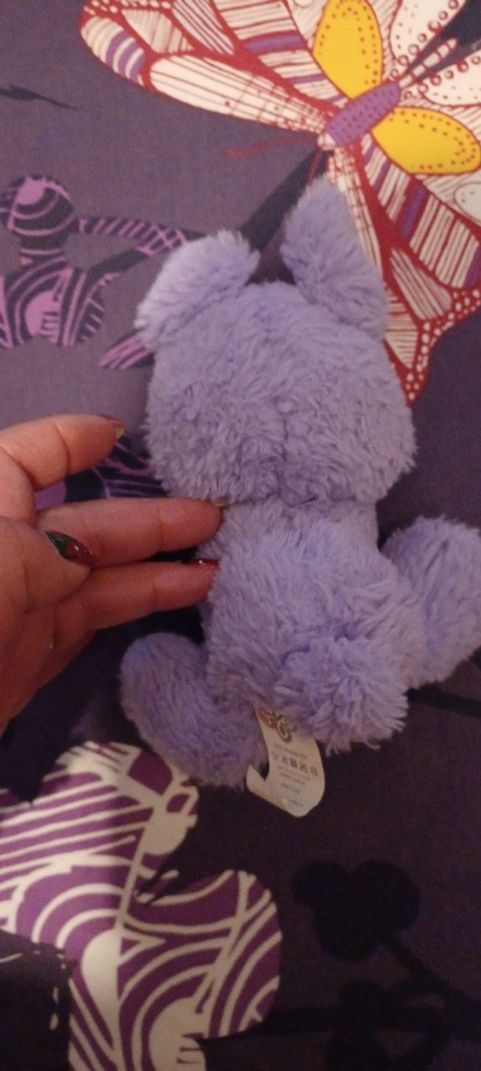 Très jolie petite peluche - photo numéro 2