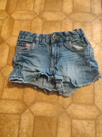 Short Us jeans 6 ans