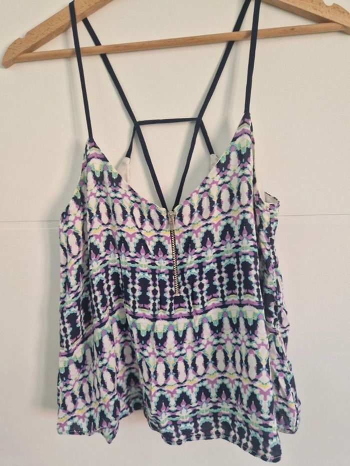 🌺 Top Bershka – Taille M 🌺 - photo numéro 2