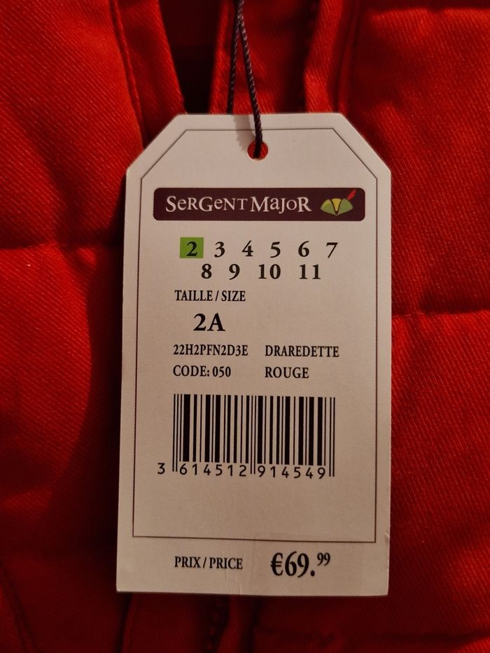 Doudoune tissu rouge sergent major neuve 2ans - photo numéro 10