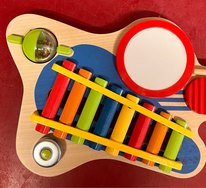 Guitare en bois multi activité - photo numéro 2