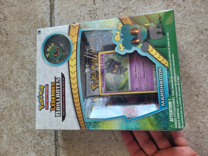 Marshadow coffret pokemon collector