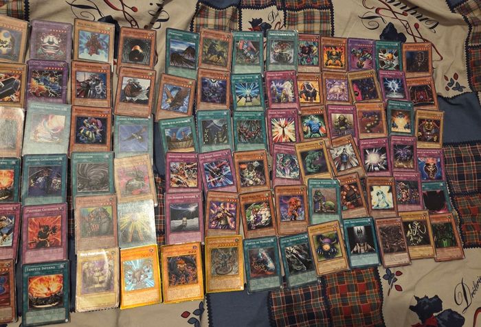 💜Lots 120 cartes yu gi oh - photo numéro 2