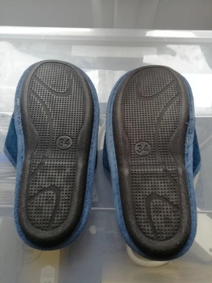 Chaussons psg - photo numéro 3