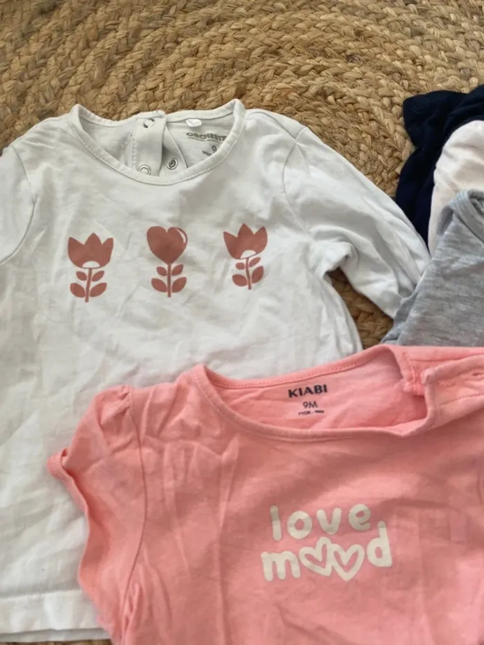 Lot t-shirt 4 manches longues et un manches courtes - photo numéro 3