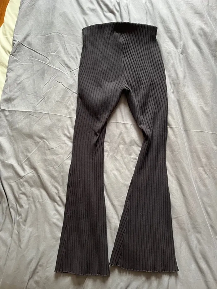 pantalon noir pattes d’éléphant - photo numéro 4