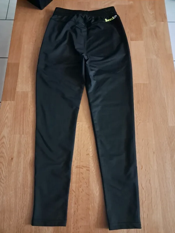 Lot Tee-shirt Short jogging 8/12 ans - photo numéro 10