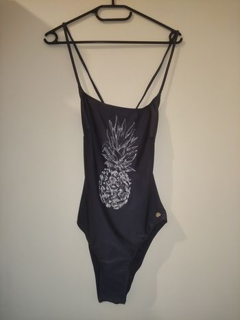Maillot de bain longboard taille 36