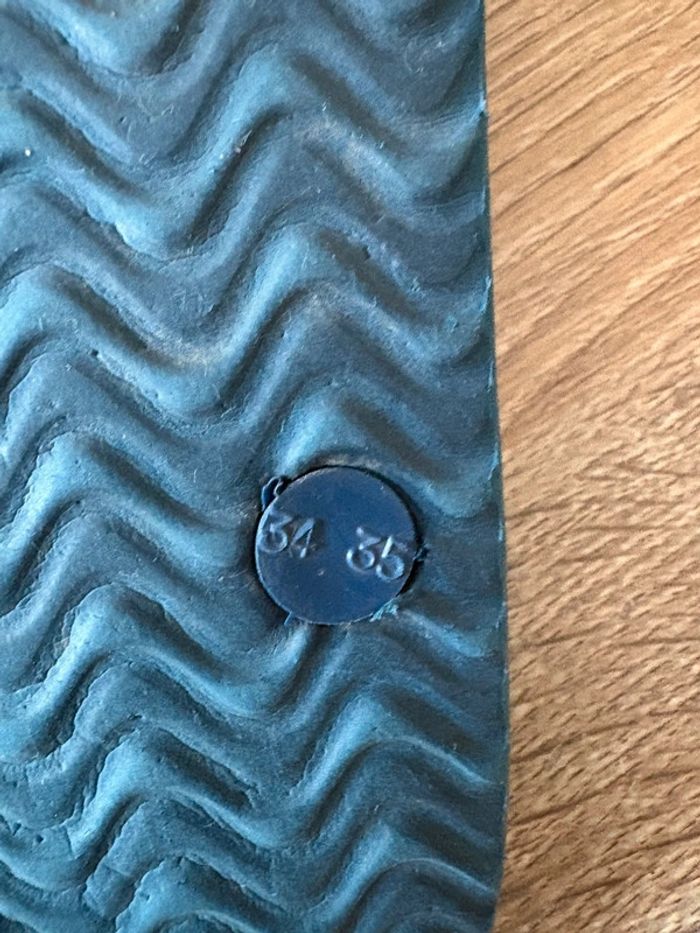 Tongs taille 34/35 Gemo - photo numéro 3