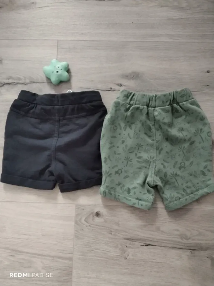 Lot de 2 shorts 9 mois - photo numéro 6