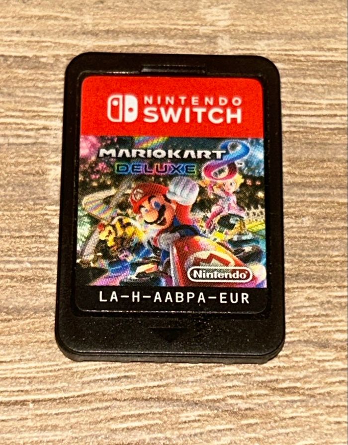 Mario kart 8 deluxe jeu Nintendo switch sans boîte