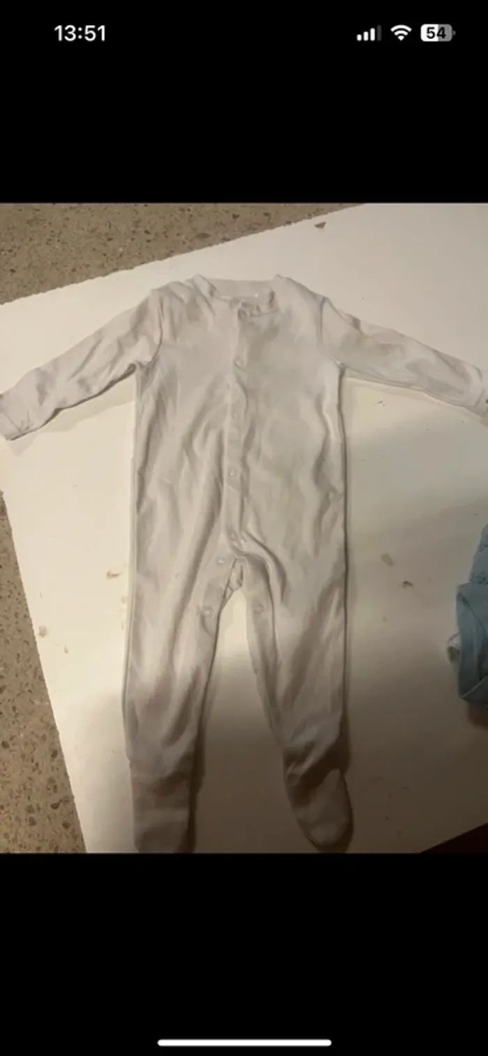 Pyjama taille 6 mois marque primark