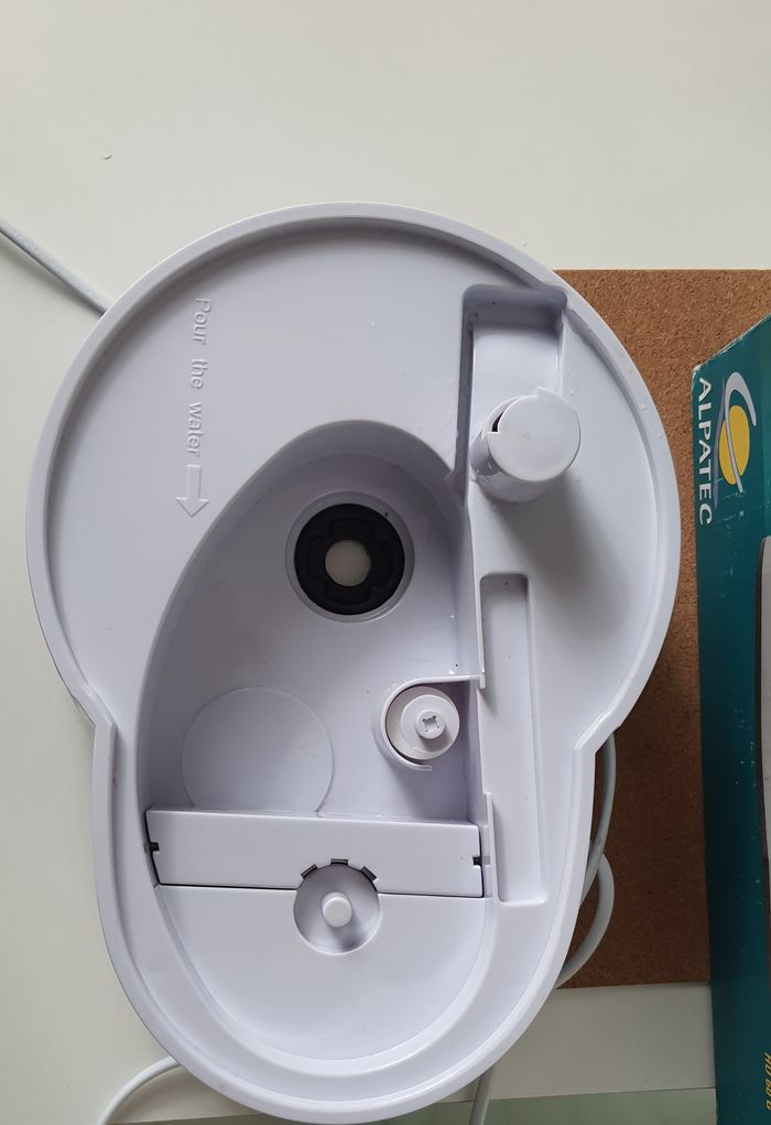 Humidificateur ioniseur d'air "Alpatec" - photo numéro 6