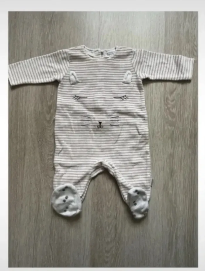 Lot de 2 pyjamas en velours 3 mois - photo numéro 3