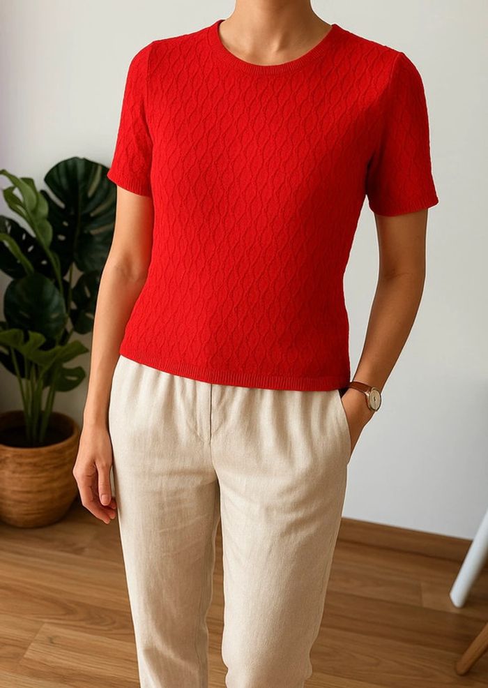 Teeshirt en maille ajouré Zara