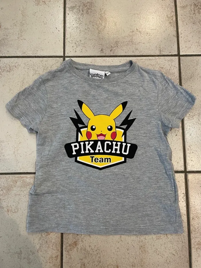 Teeshirt manches courtes 6ans Pikachu