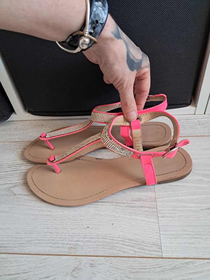 Sandale tong taille 38 - photo numéro 2