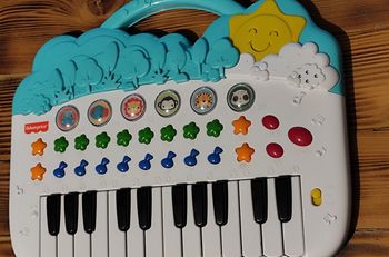 Clavier musical pour enfant Fisher-Price en parfait état