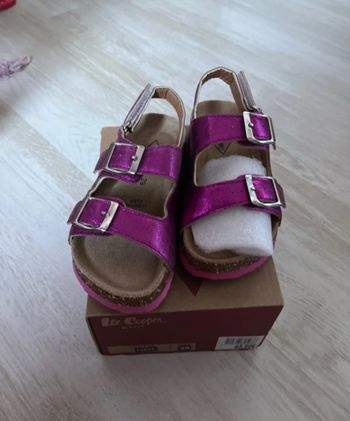 Sandales fille 29 lee Cooper
