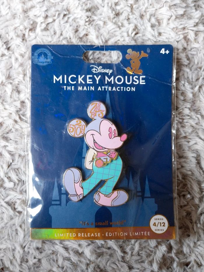 Pins Disney mickey the main attraction
