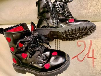 Bottines p 22 parfait état