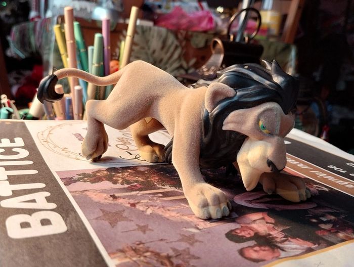Figurine Disney scar fluffy puffy