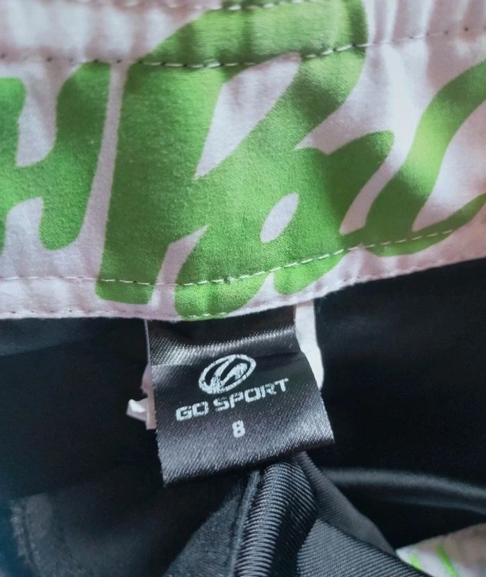 Short de plage taille 8 ans - photo numéro 4