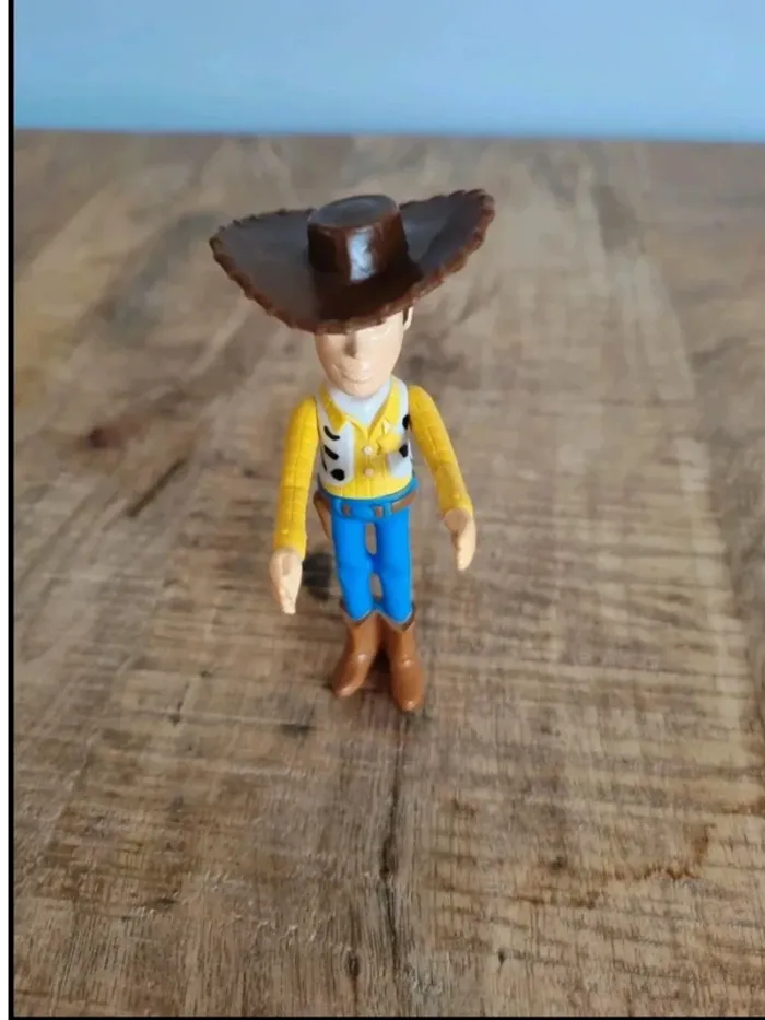 Figurine woody toy story bras articulé - photo numéro 4
