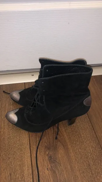 Bottines