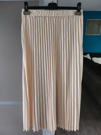 Kupe longue plissée beige taille 38 M excellent état Shein
